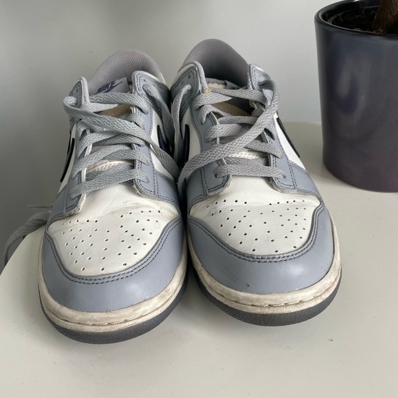 Women Size 8.5 Nike Dunk Low Retro SE White Light Carbon Grey Platinum - Picture 5 of 7